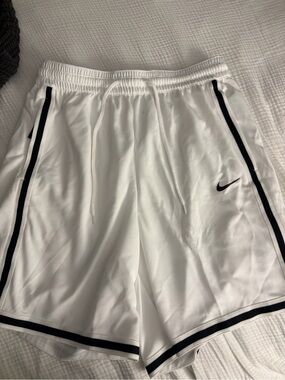 BNWT Nike Men’s White Basketball Shorts with Black Trim